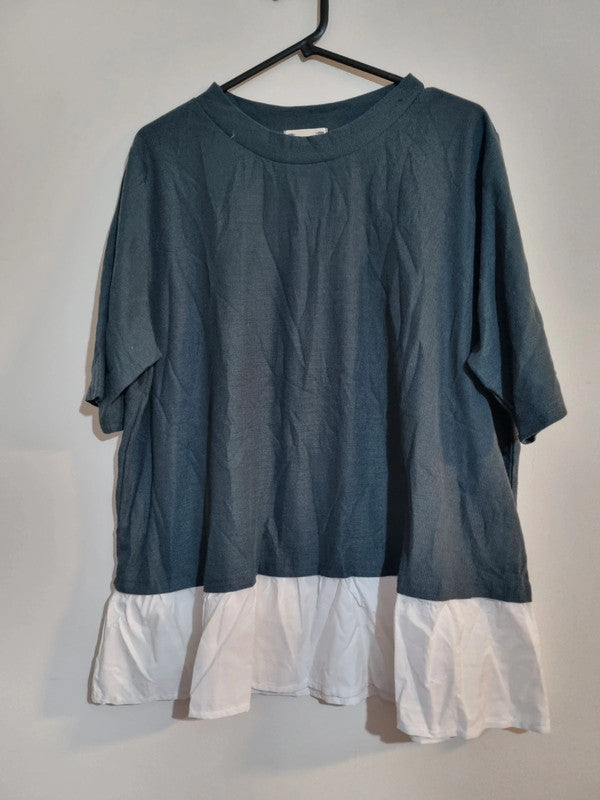 4XL GREEN AND WHITE WOMENS TOP