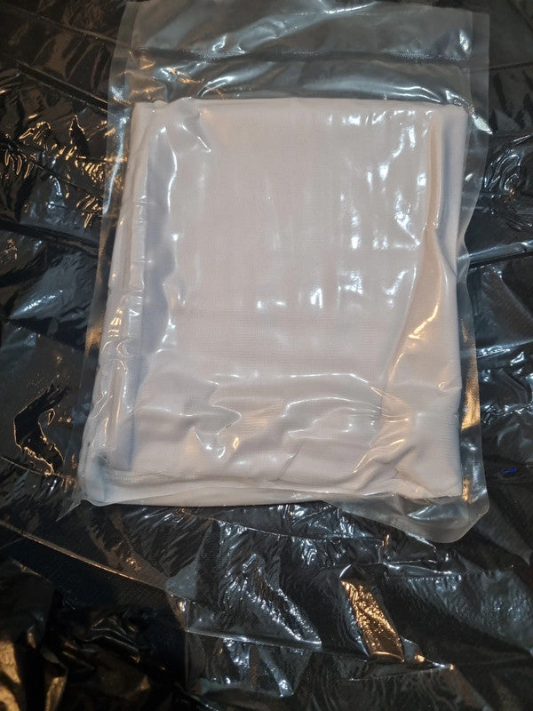 PLAIN WHITE FABRIC STORAGE BASKET