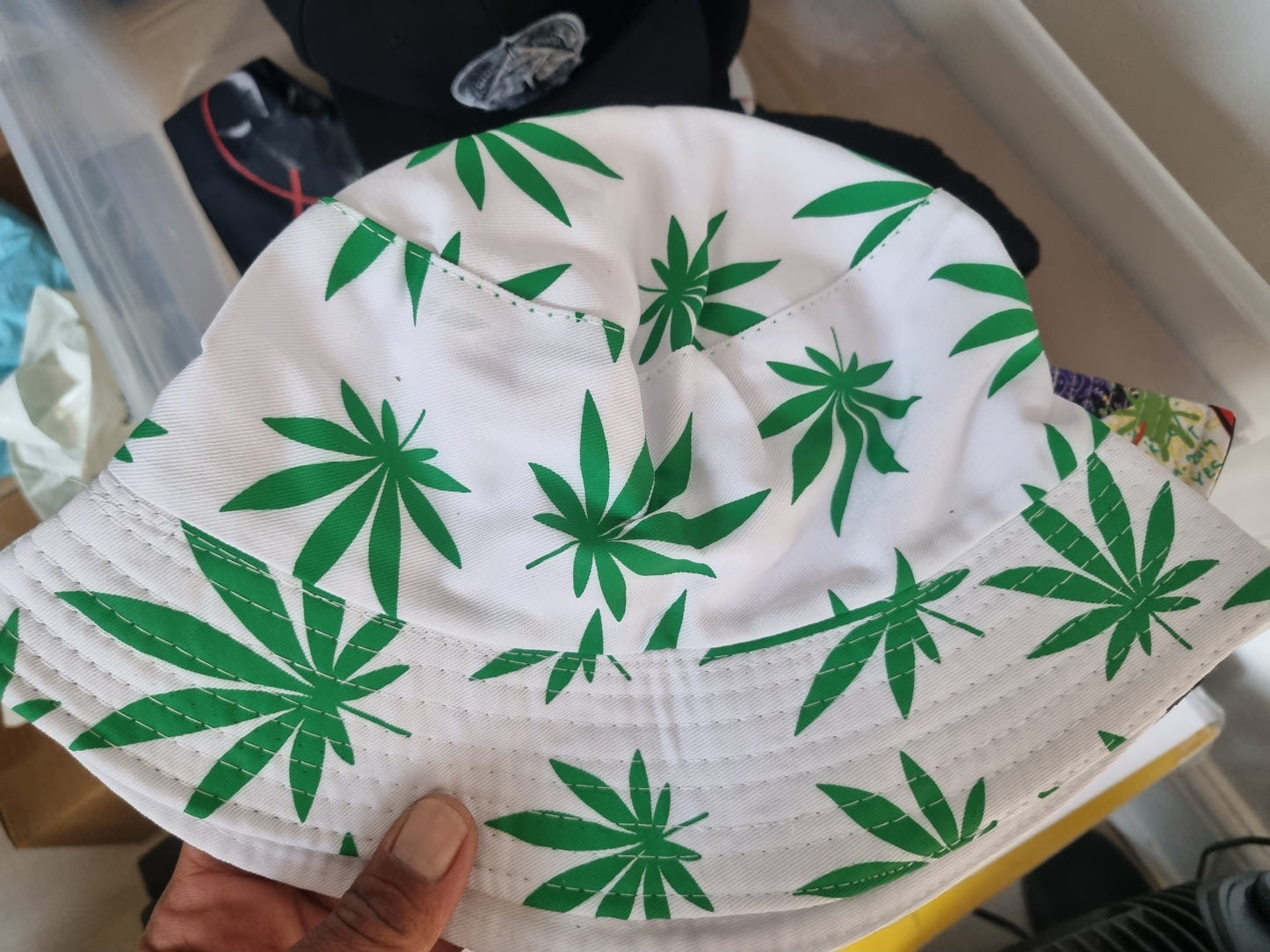 ADULT REVERSABLE BUCKET HAT
