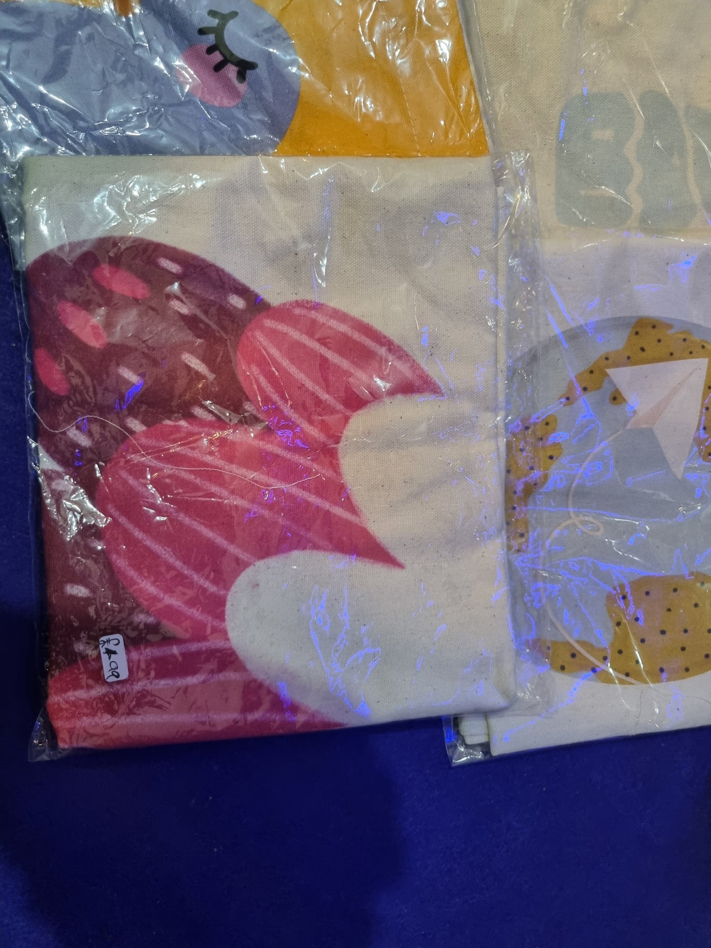 TOTE SHOPPING BAGS