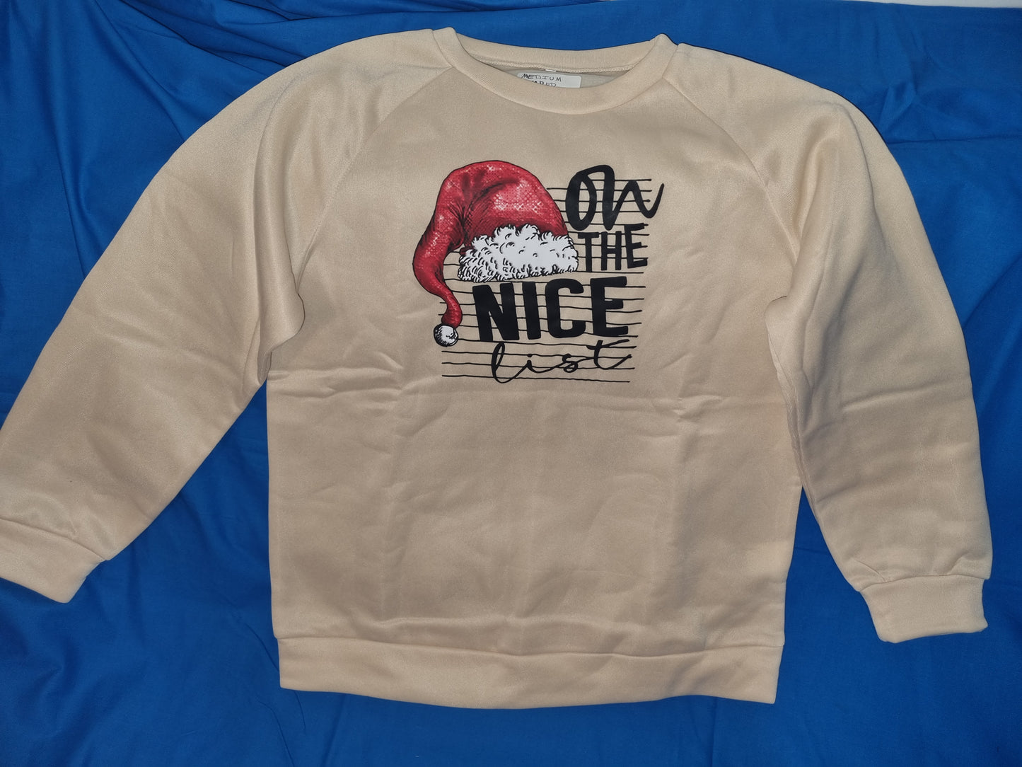 WOMENS MEDIUM SWEATER