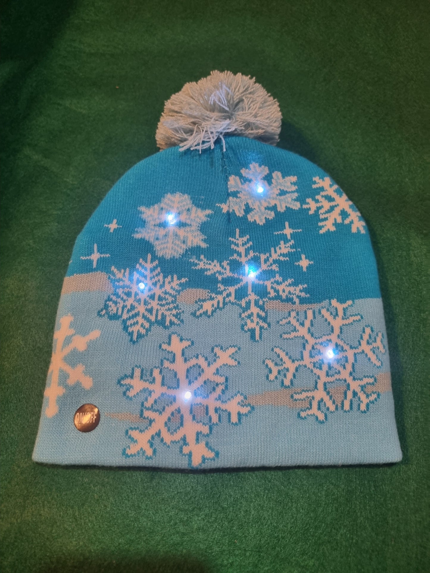 ADULTS LED BEANIE