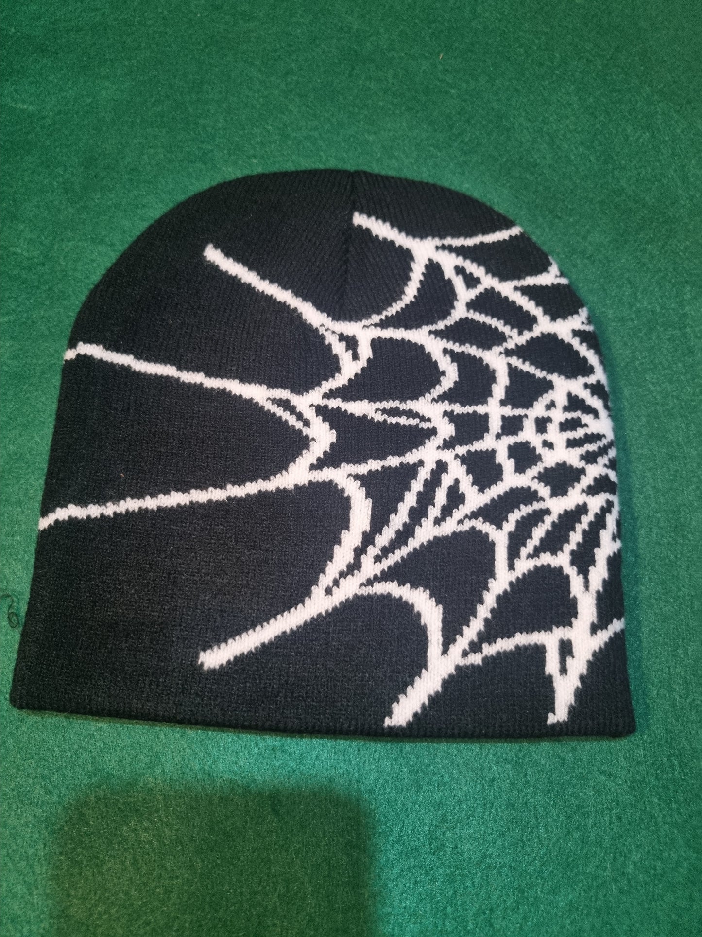 CHILDRENS SPIDER WEB BEANIE