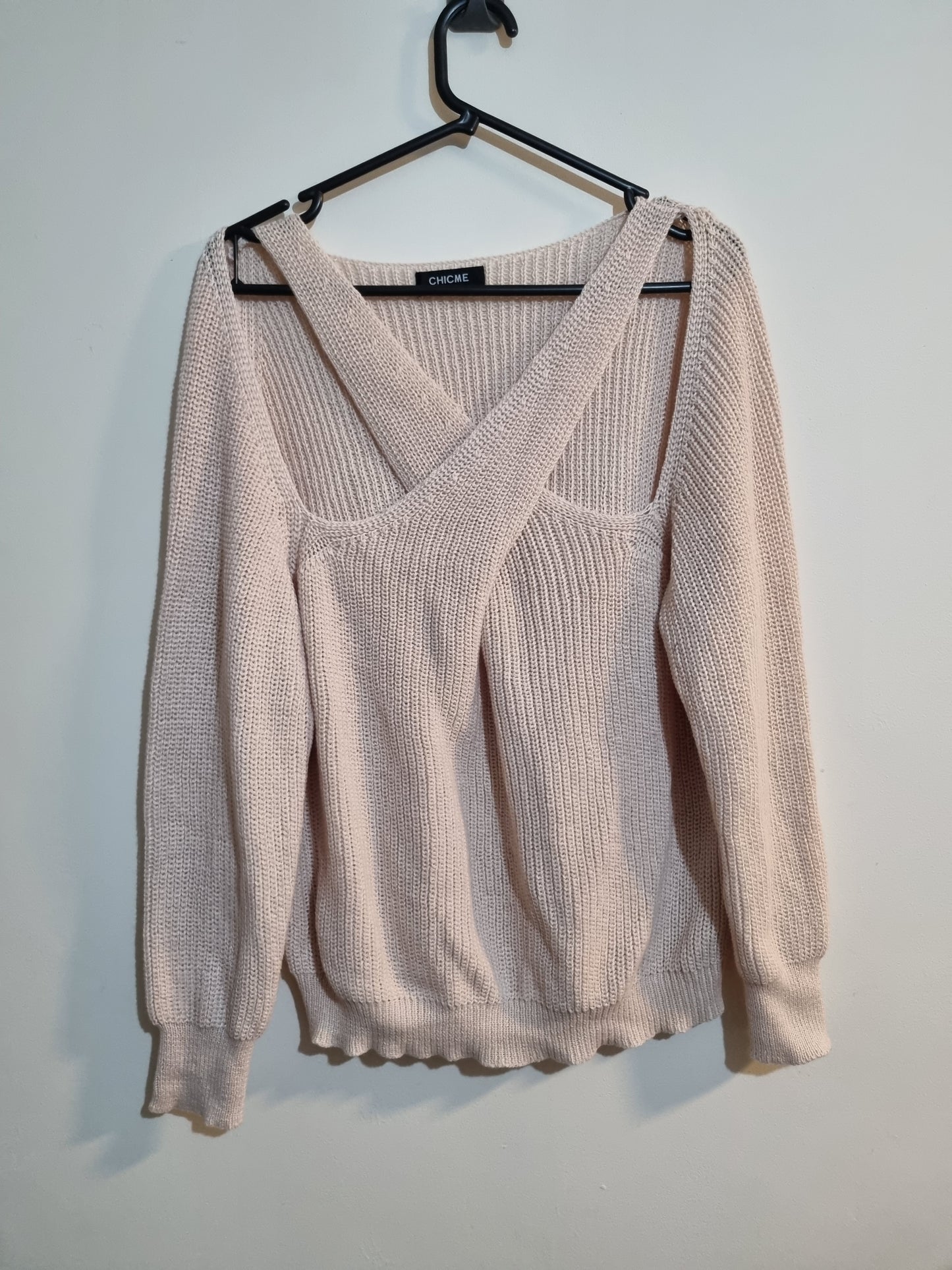 CHICME XL CROSS SHOULDER SWEATER