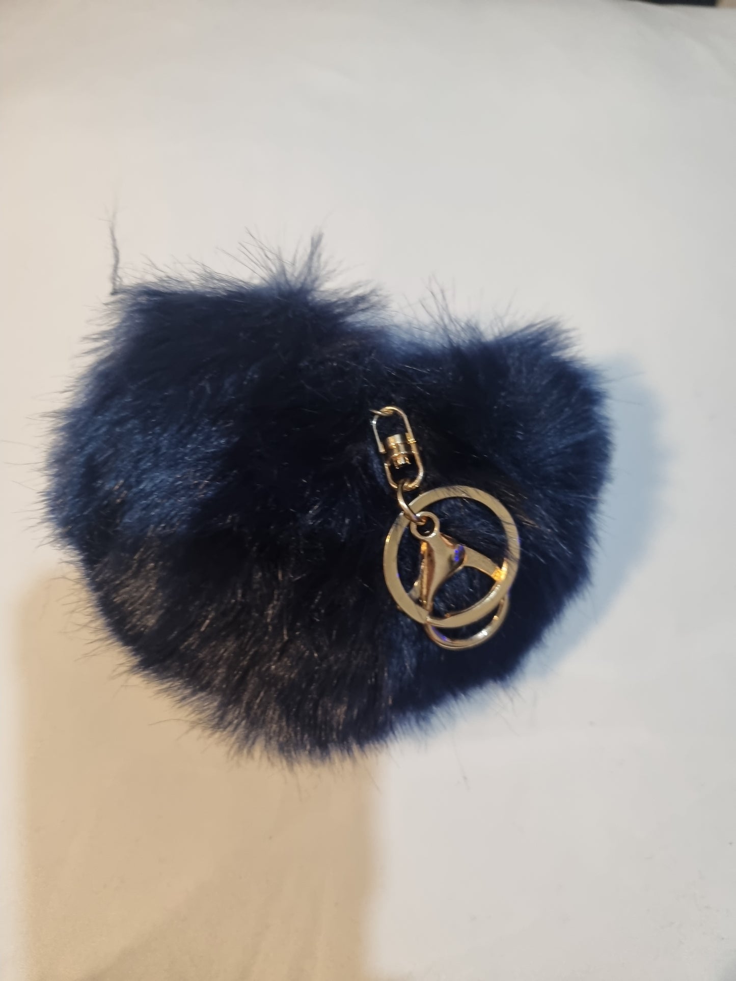 Fluffy heart keychain