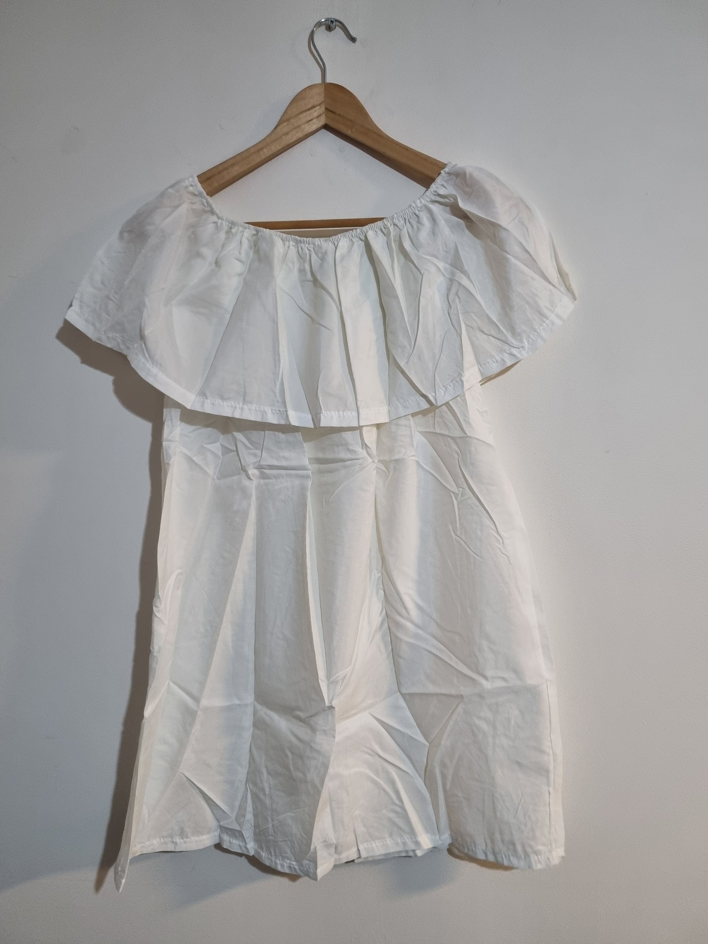 WOMEN'S MEDIUM CREAM/WHITE MINI DRESS