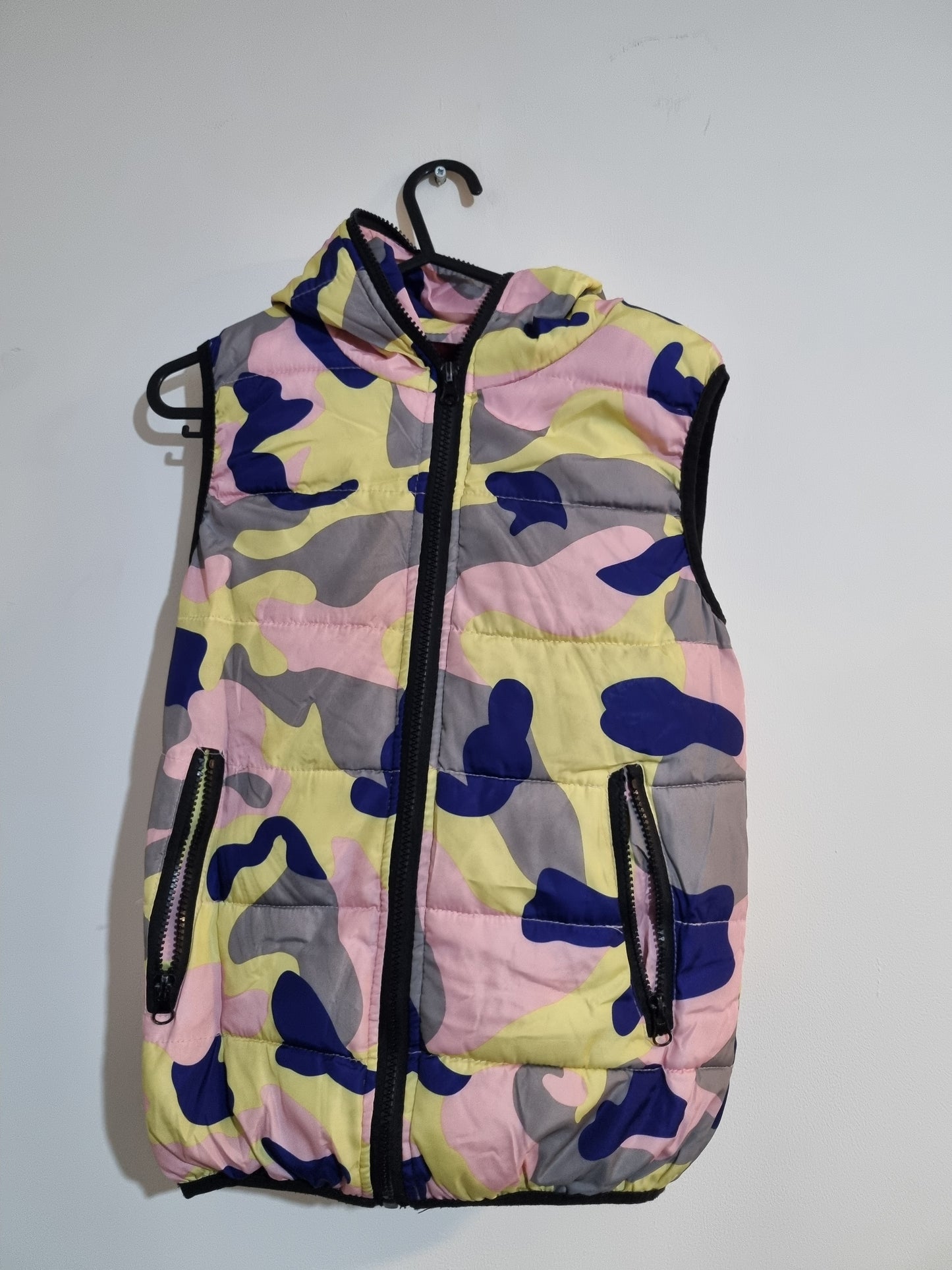 XSMALL WOMEN'S PAINT CAMO FULLY ZIPUP HOODED BODY WARMER