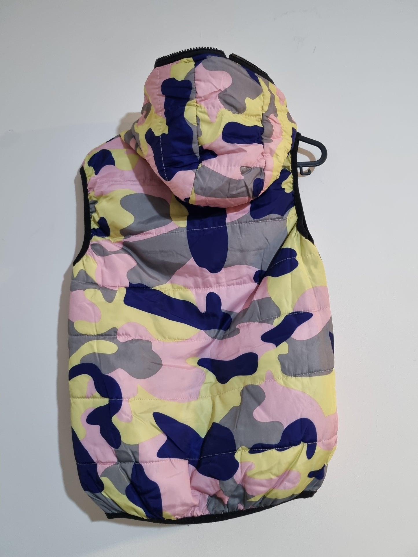 XSMALL WOMEN'S PAINT CAMO FULLY ZIPUP HOODED BODY WARMER