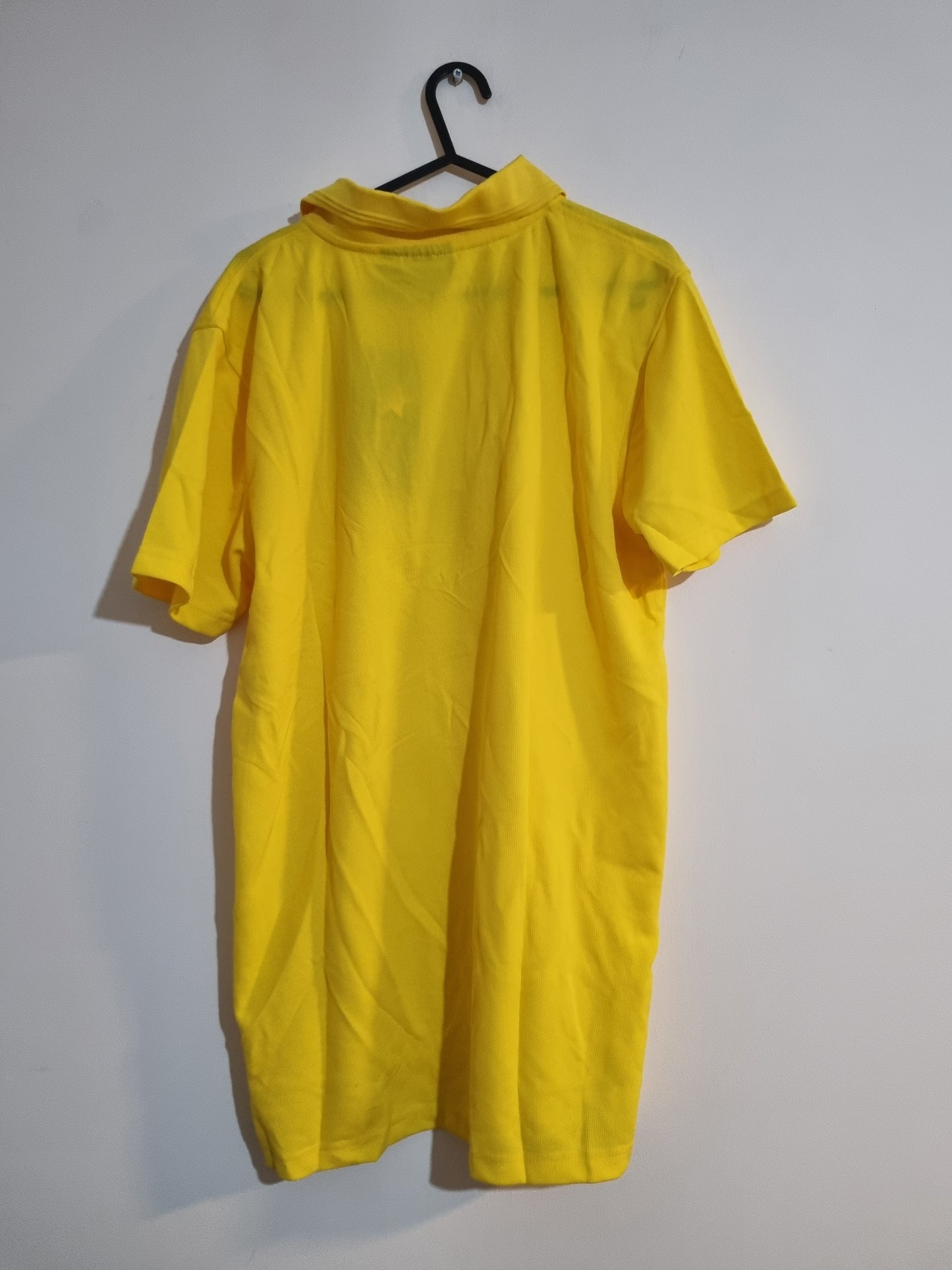 Light breathable yellow polo shirt