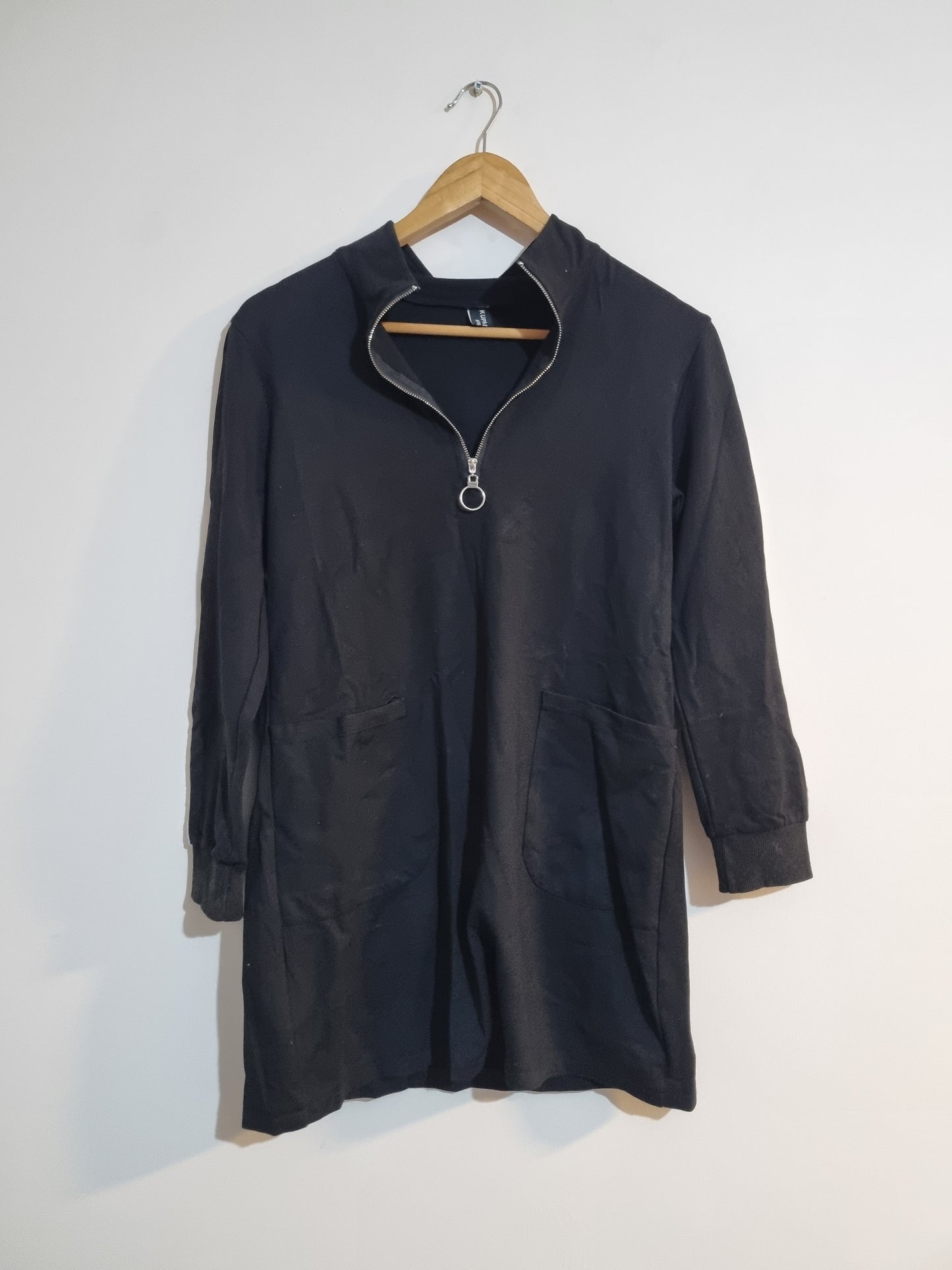 Large Women's Black Top