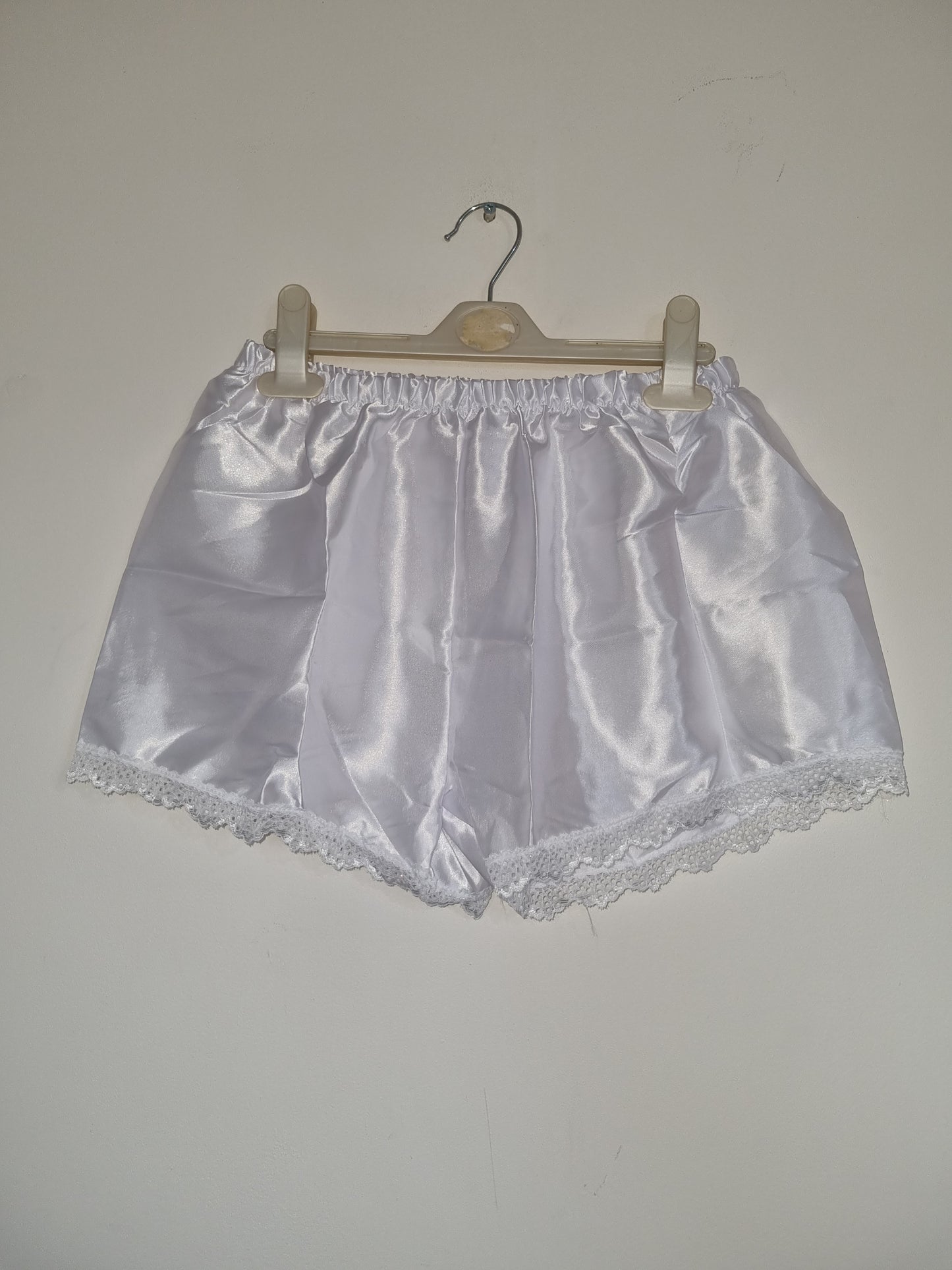 Women's Small/Medium White Shorts