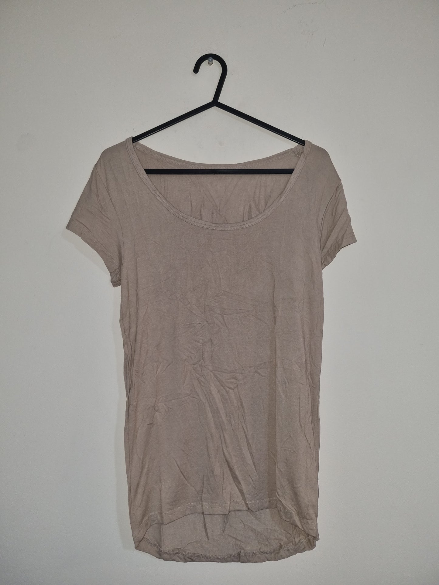 Women's Small/Medium Beige T-Shirt