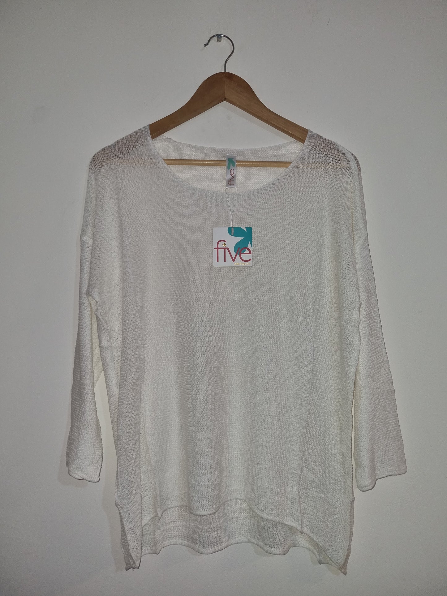 Women's Medium/Large Cream Sweater