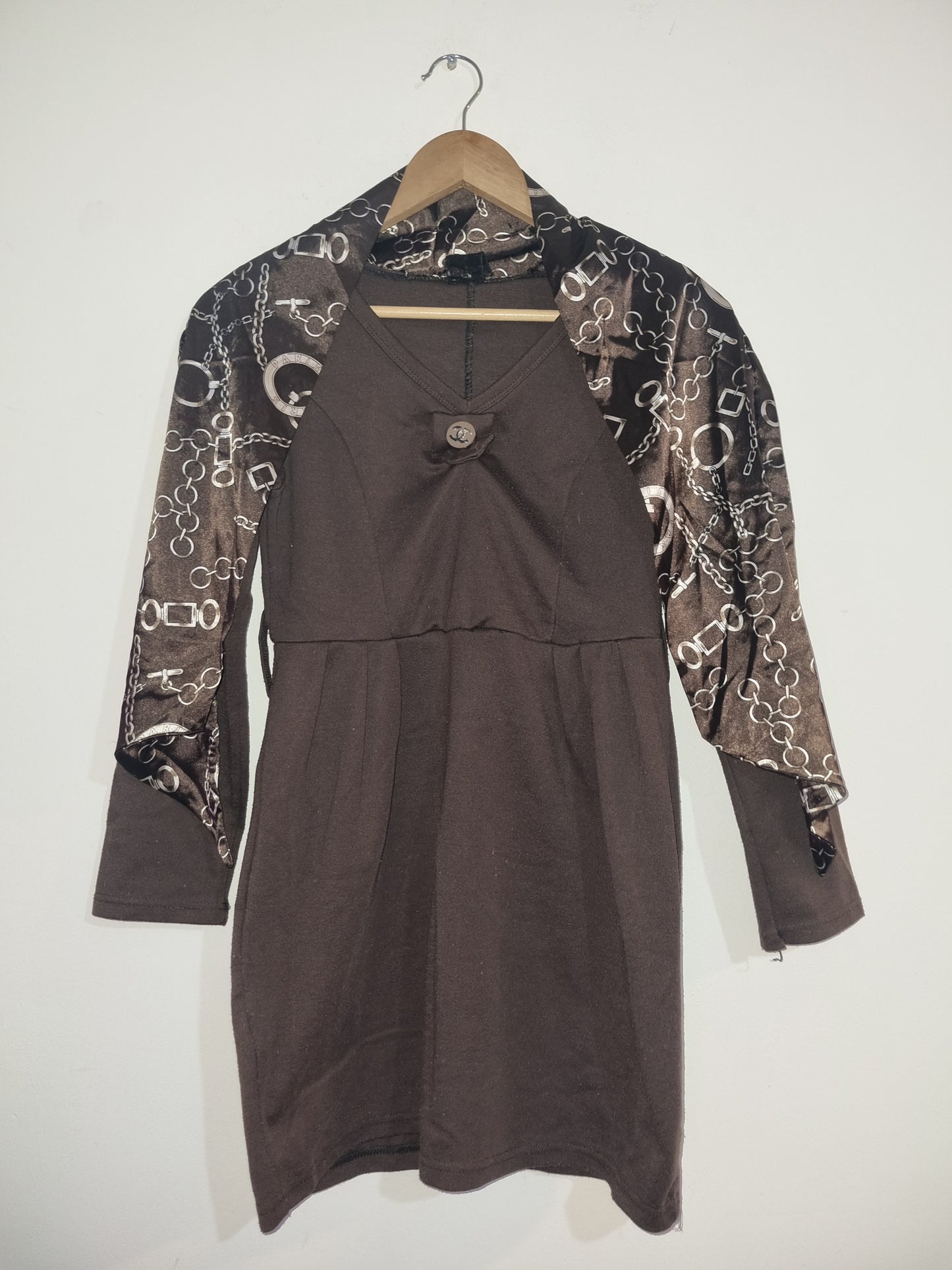 Women's Small Brown Dress With Shawl