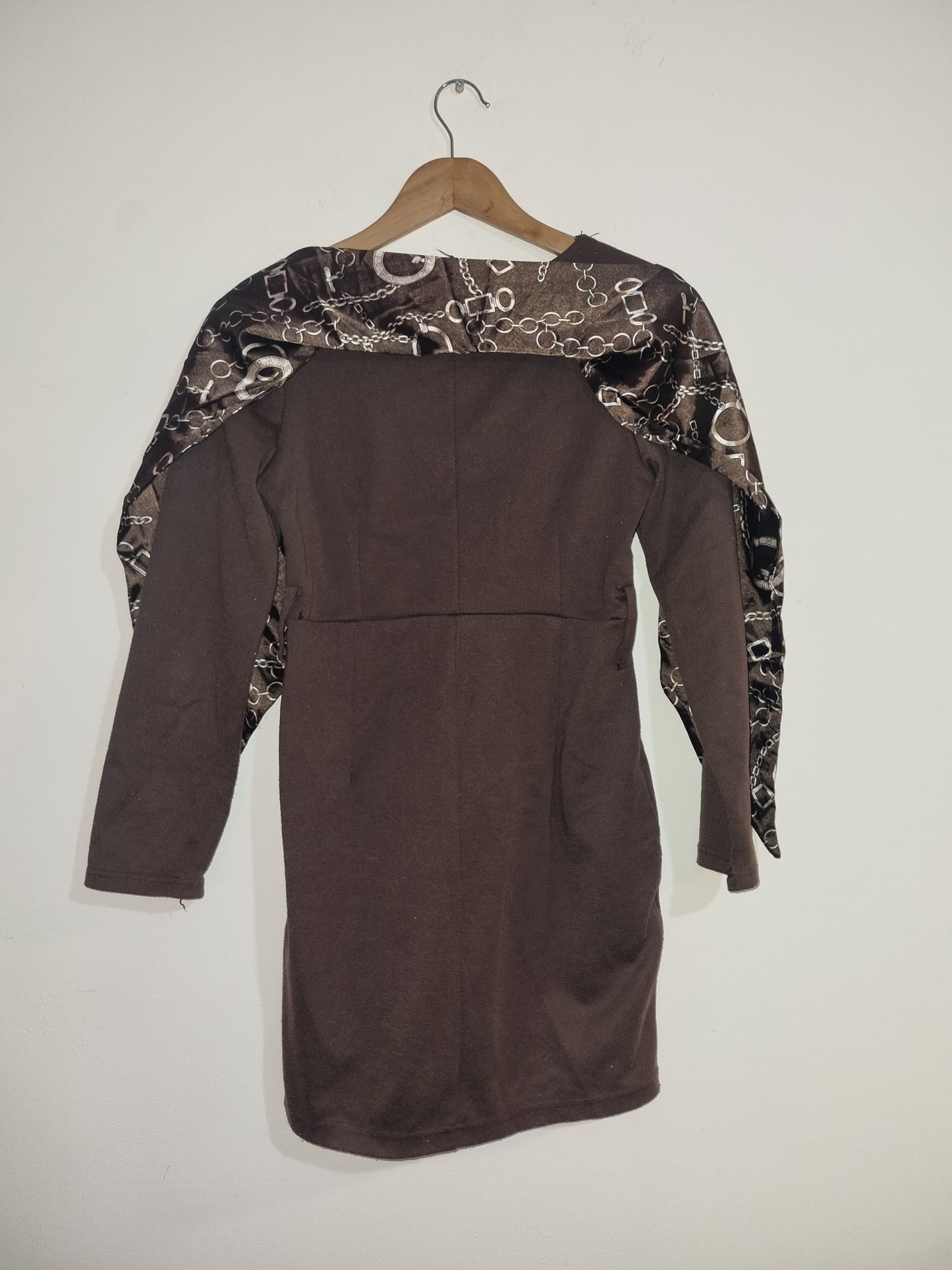 Women's Small Brown Dress With Shawl