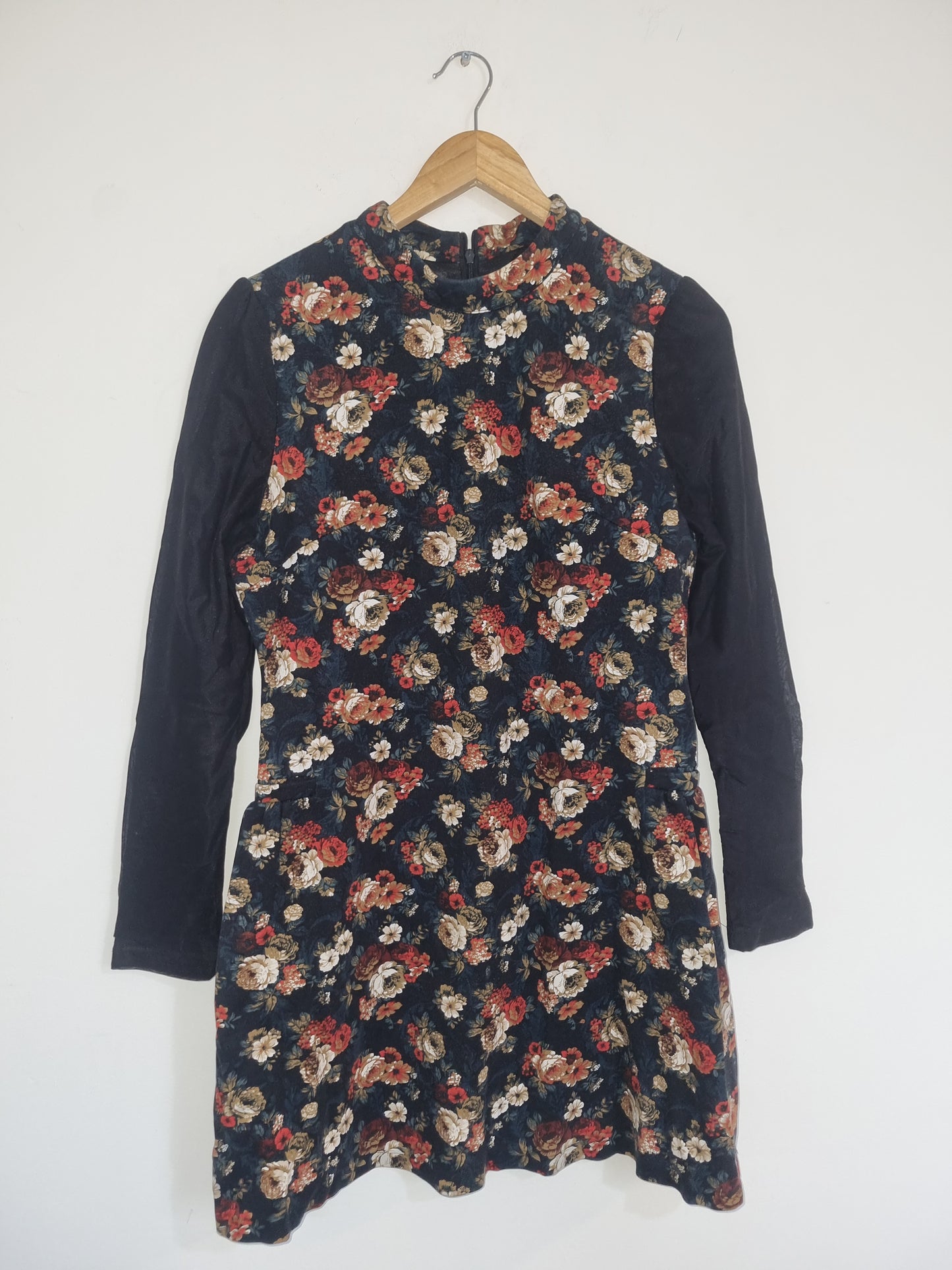 Women's Small Black/Floral Dress