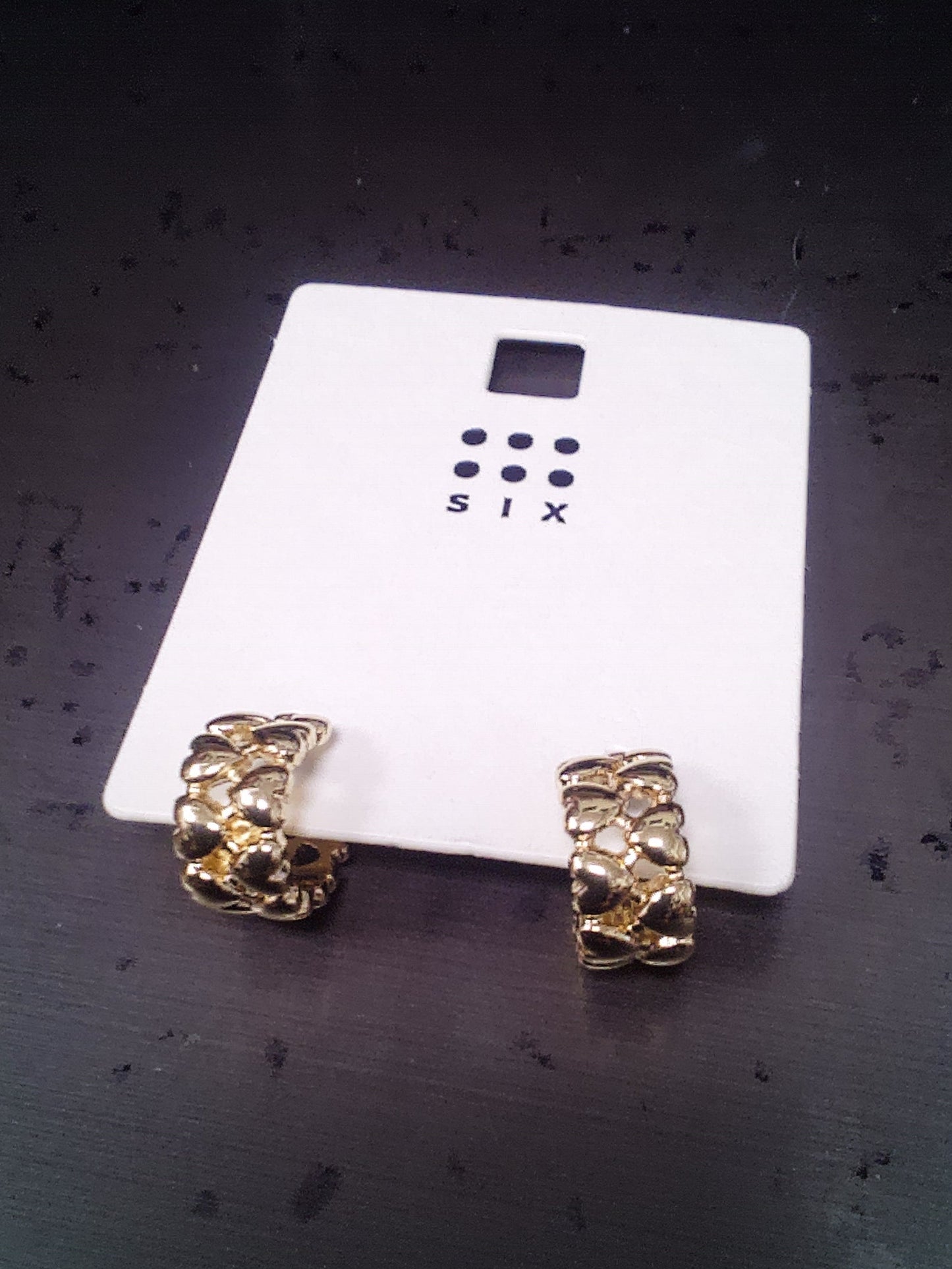 Mini Golden Hearts Earring