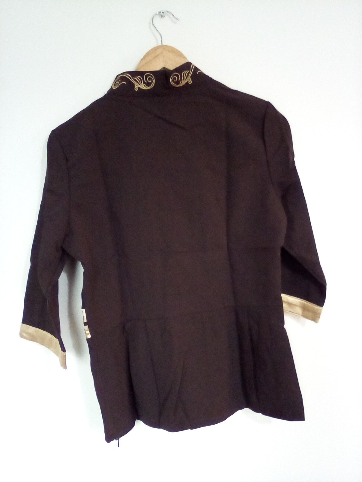 WOMENS BROWN TUNIC WITH GOLD BANDS