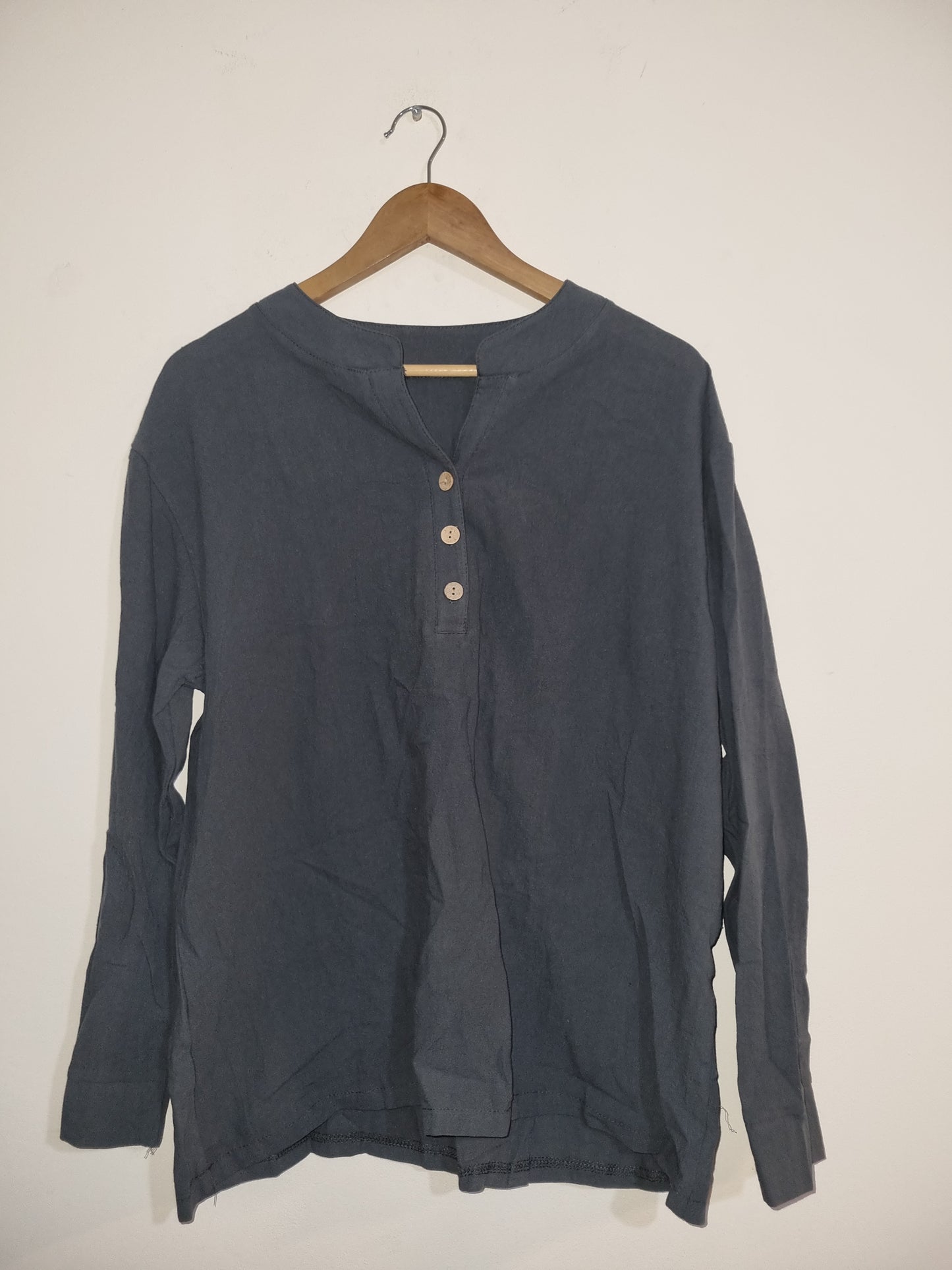 Women's xlarge green long sleeved top