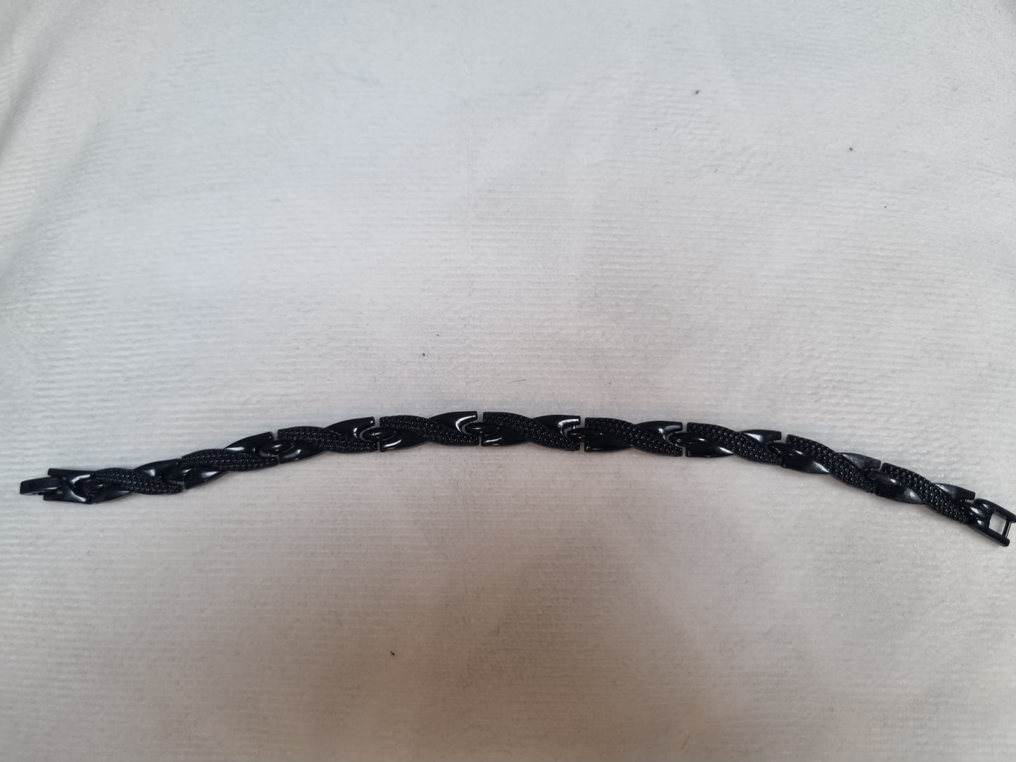 Magnetic bracelet