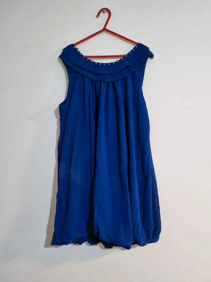 SMALL BLUE SUMMER DRESS