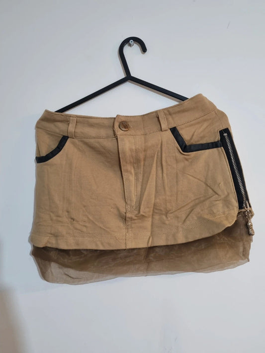 SMALL BROWN SKIRT