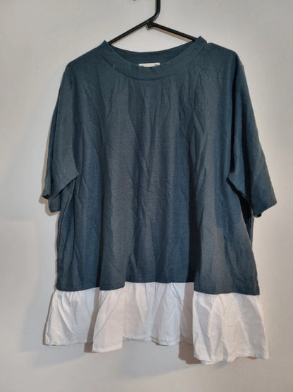 4XL GREEN AND WHITE WOMENS TOP