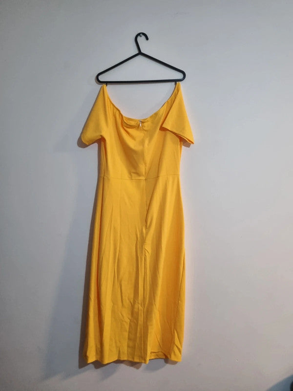 LARGE YELLOW SUMMER DRESS