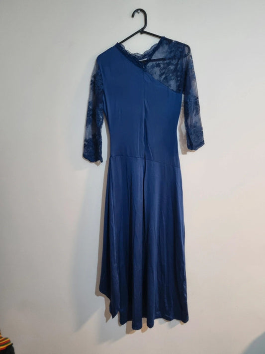 SMALL BLUE DRESS WITH FRILLY SHOULDER/BOTTOM