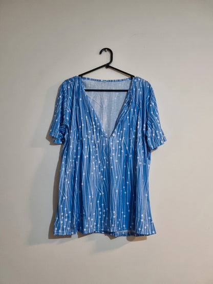 3XL BLUE/WHITE PATTERN BLOUSE