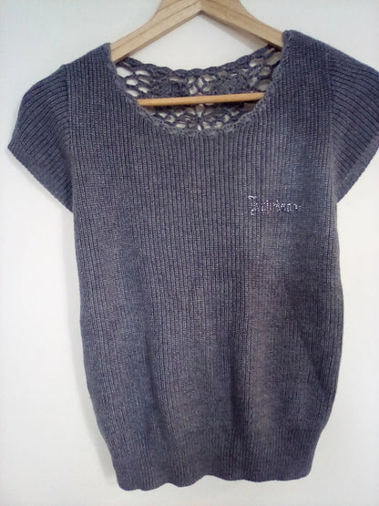 9-10 yr old 140cm grey knitted girl's top