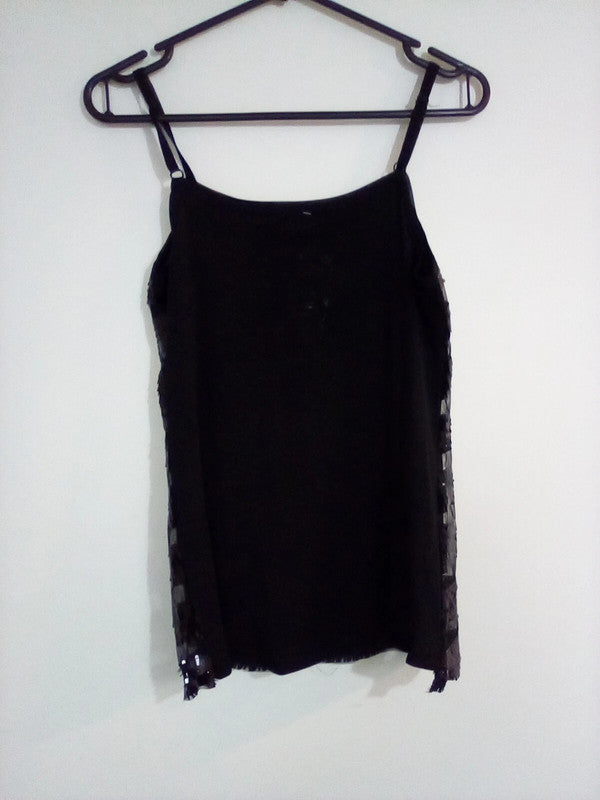 SIZE 8 WOMENS SEQUINED TOP