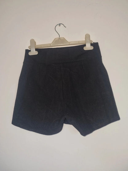 SIZE 8 BLACK SHORTS/SKIRT FRONT