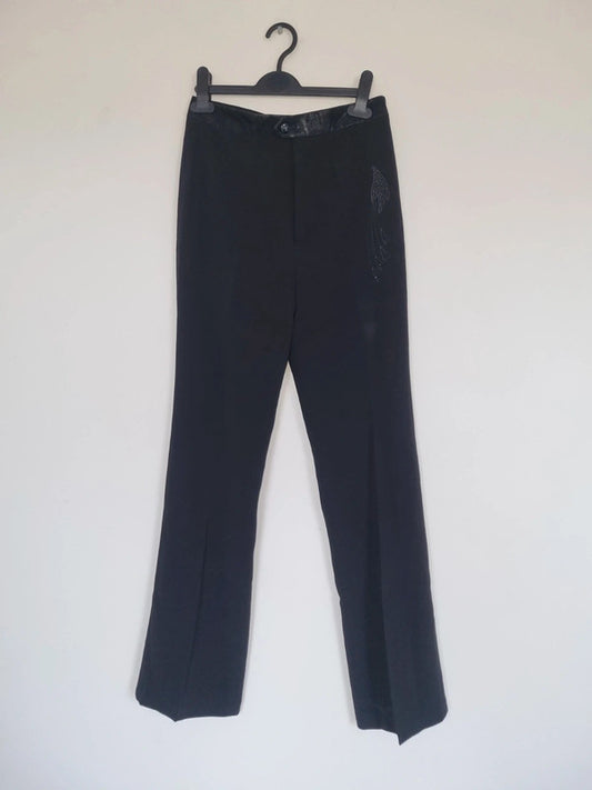 SIZE 28 WOMENS BLACK TROUSERS WITH A BIRD PATTERN ON SIDE