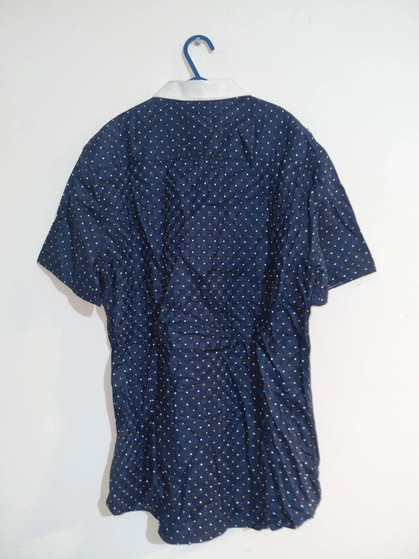 SIZE 8 WOMENS BLUE/WHITE SPOTS SHORT SLEEVED SHIRT
