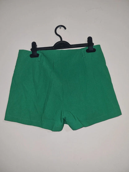 MEDIUM WOMENS GREEN SHORTS