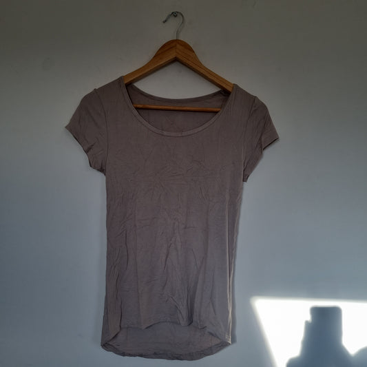 Women's Small/Medium Beige T-Shirt