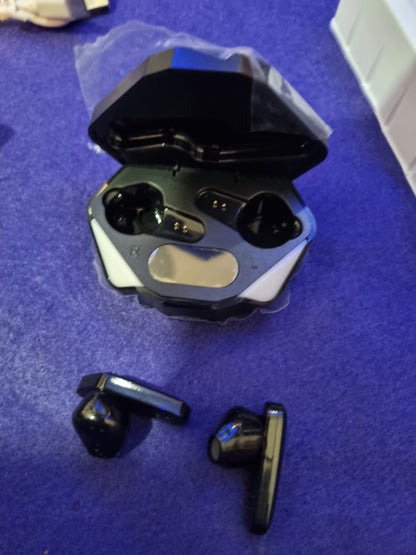 X15 AIRPODS