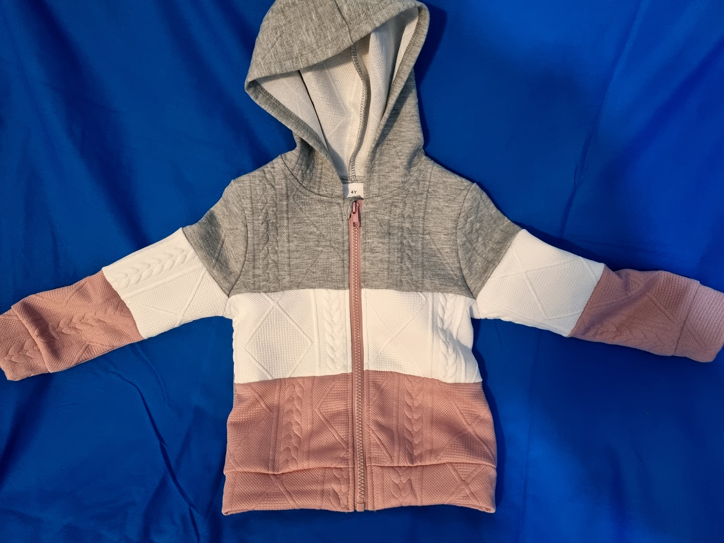 5 YR OLDS ZIPPED HOODIE