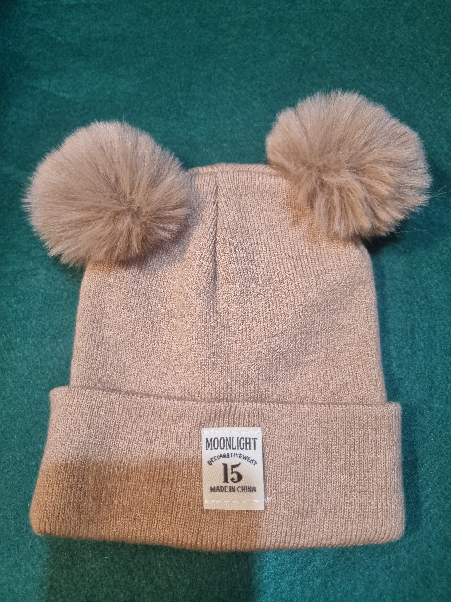 Childrens bobble hat