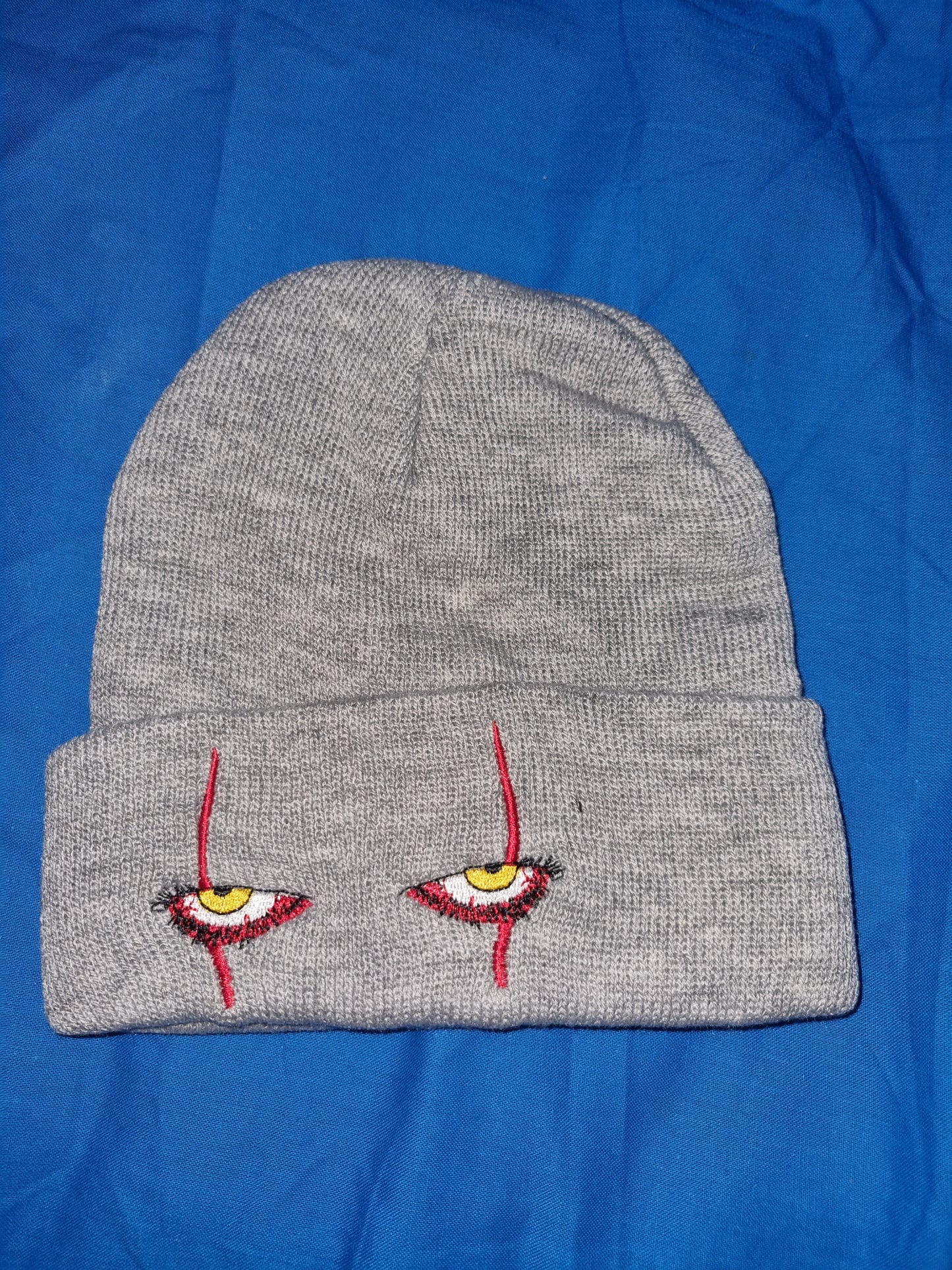 Adults " eyes " hat