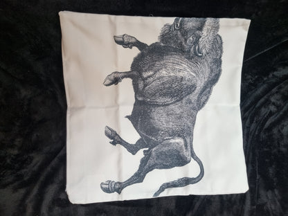 BISON CUSHION CASE 133