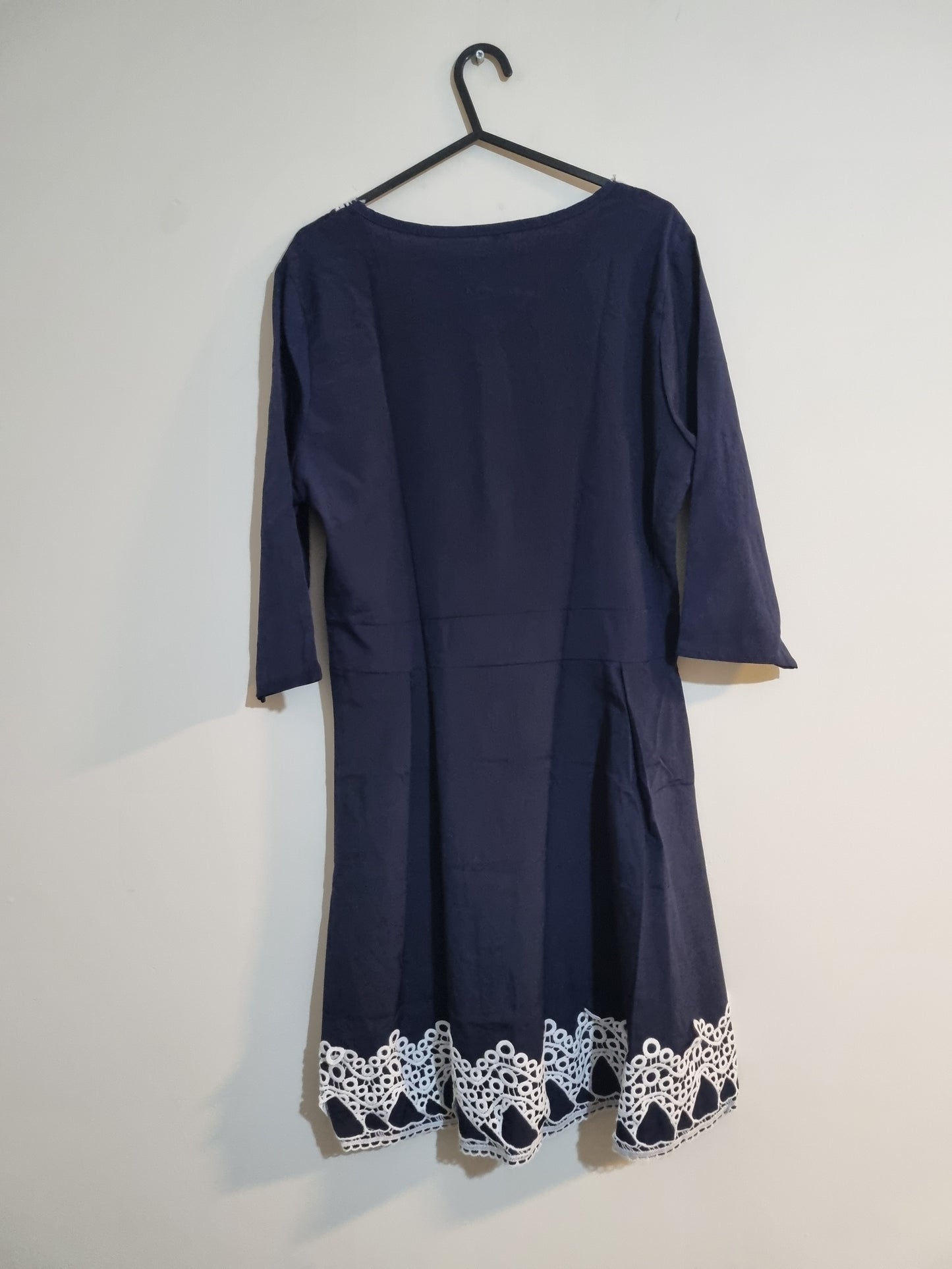 WOMEN'S MEDIUM BLUE/WHITE DRESS