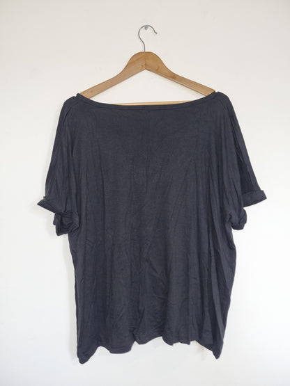 Women's 2XL Black T-Shirt