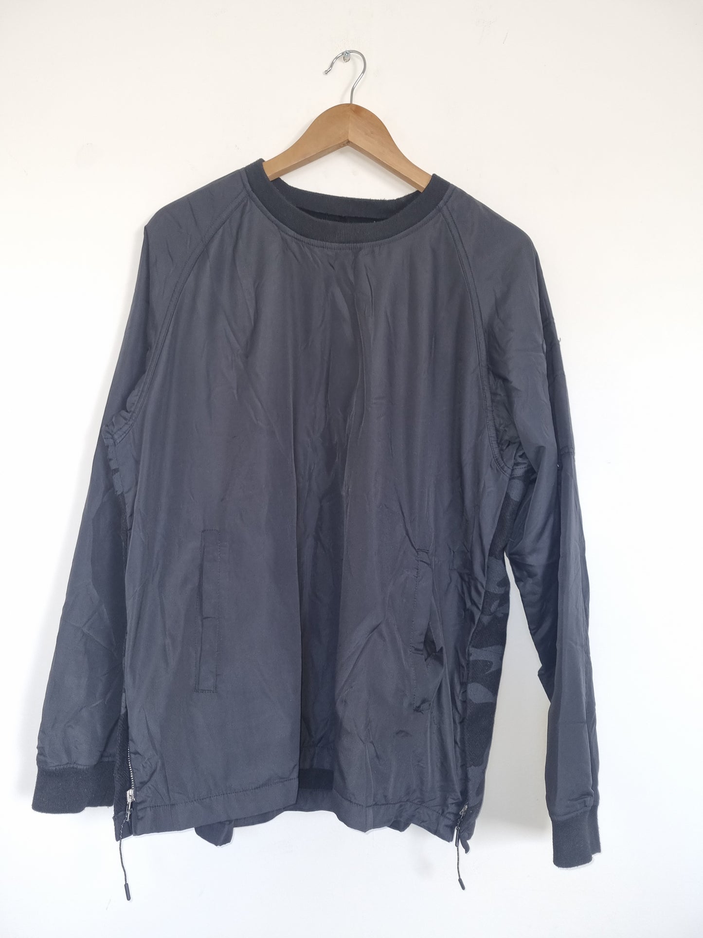 Men's Xlarge Black/Camo Jacket