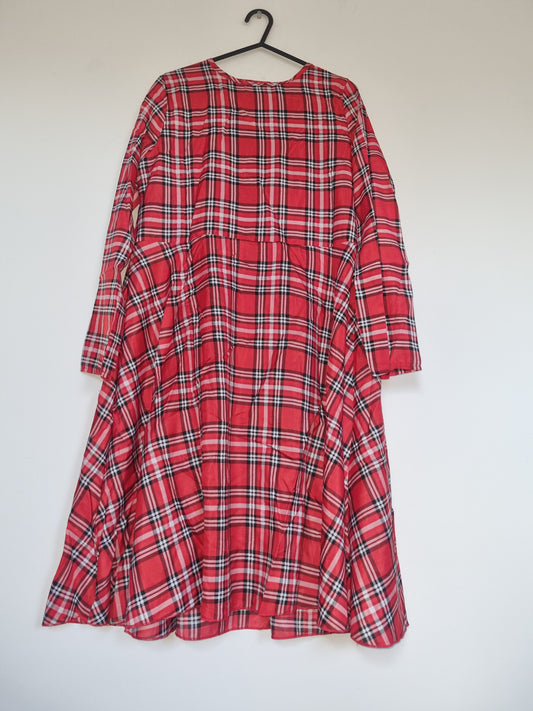 Women's Medium Red Tartan Dress