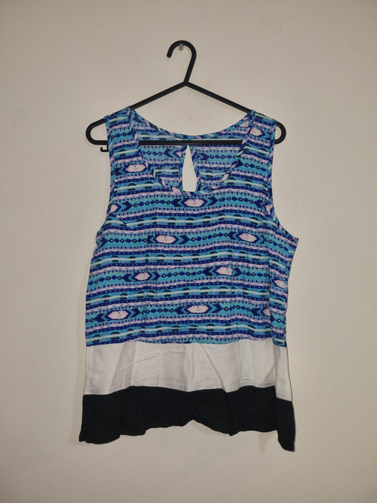 Women's Small Patterned Top