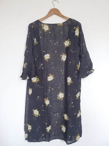 Women's Small/Medium Black Floral Gown