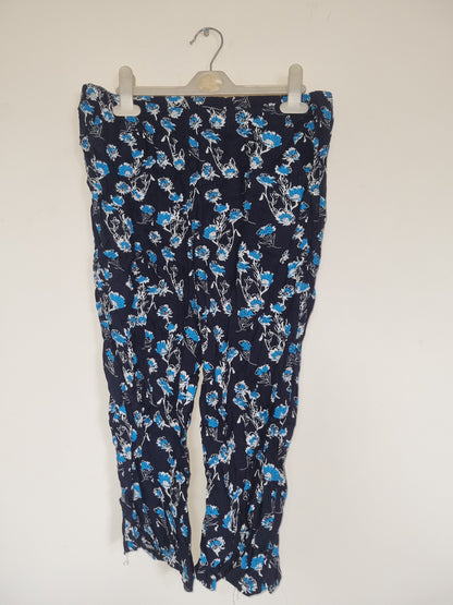 Women's Medium Blue/Floral Leggings