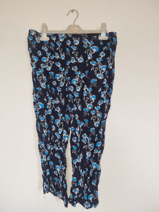 Women's Medium Blue/Floral Leggings